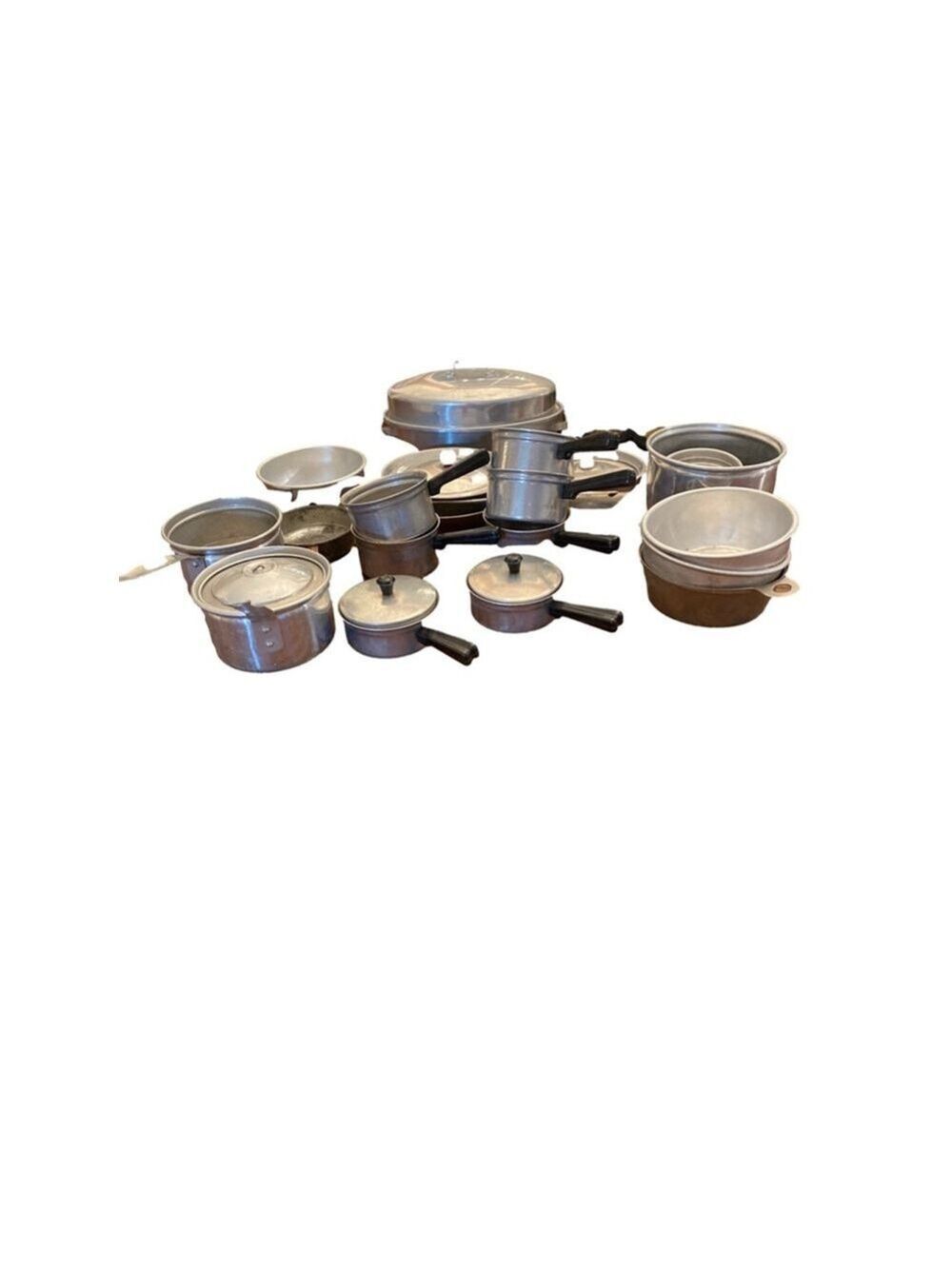 27 piece Vintage Silver Aluminum Childs Cookware Set - Picture 1 of 1